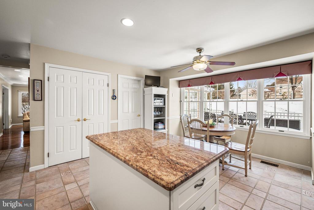 526 BEAUMONT CIRCLE