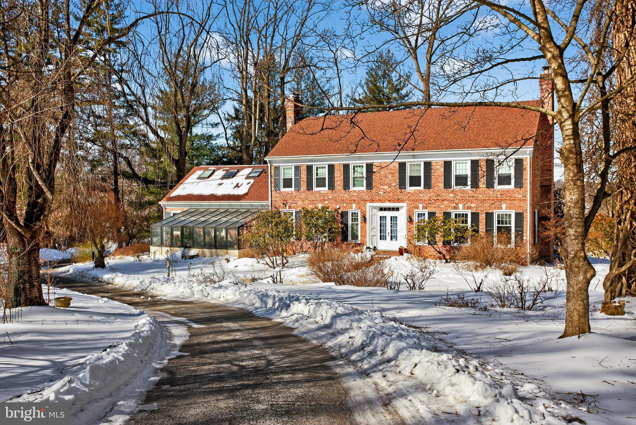 9 FOXCHASE ROAD