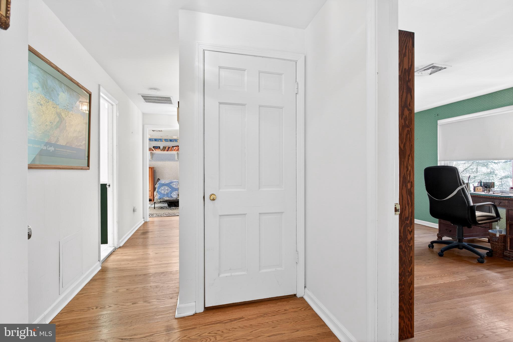 9 FOXCHASE ROAD