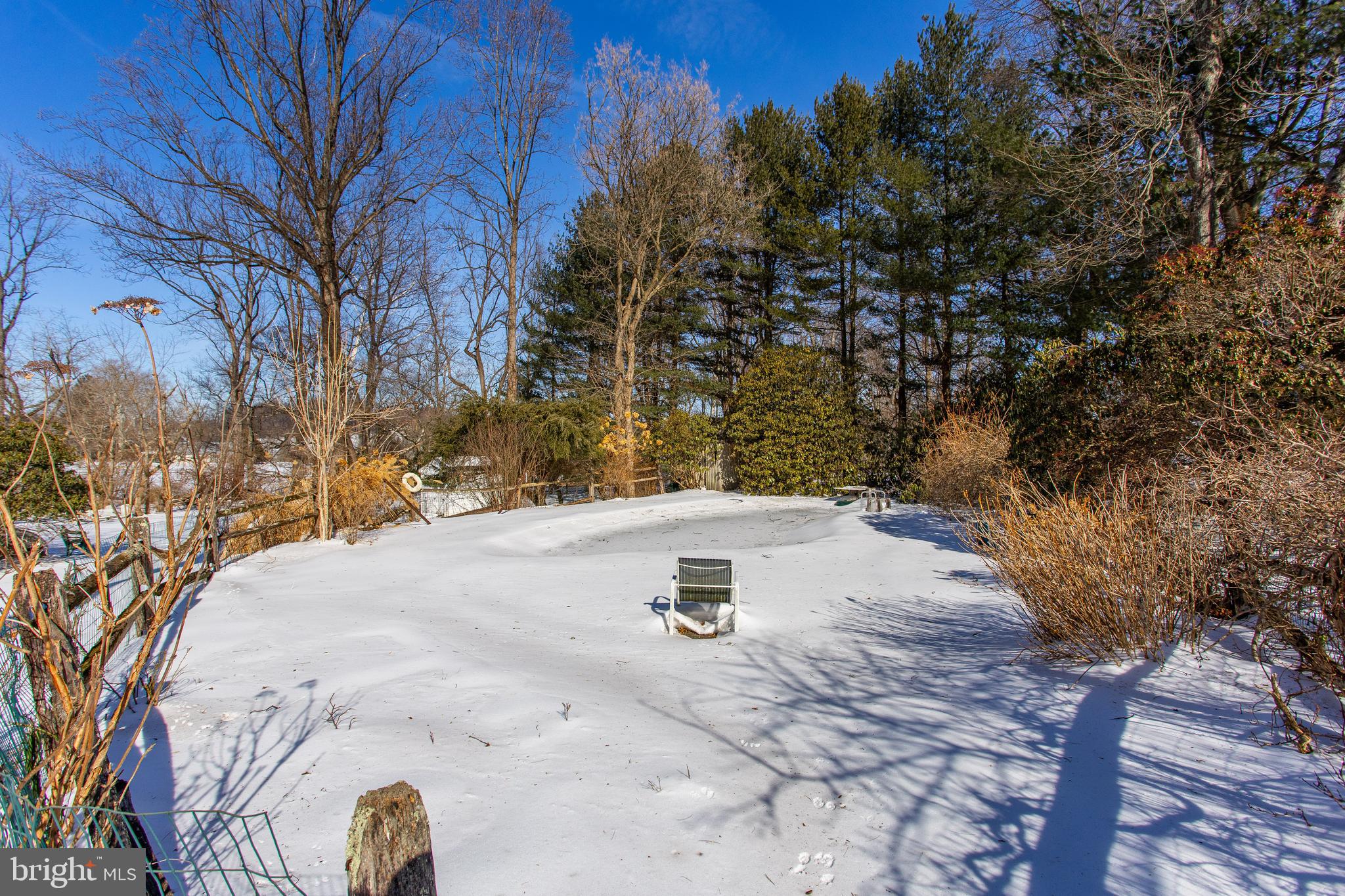 9 FOXCHASE ROAD