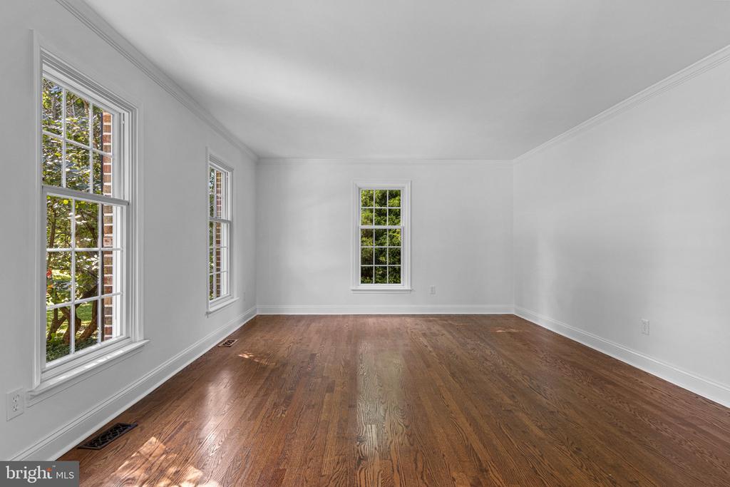 300 MANOR DRIVE