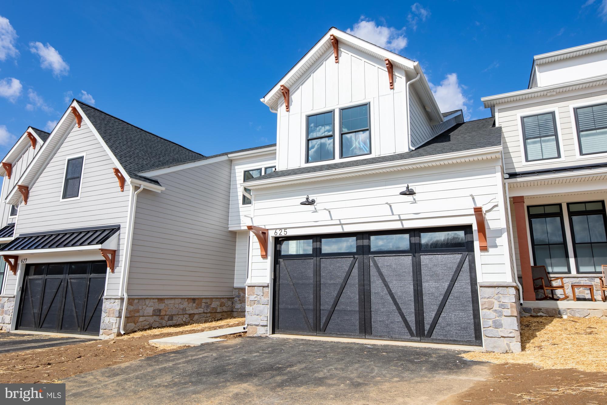 625 Creekview COURT Unit: LOT 145