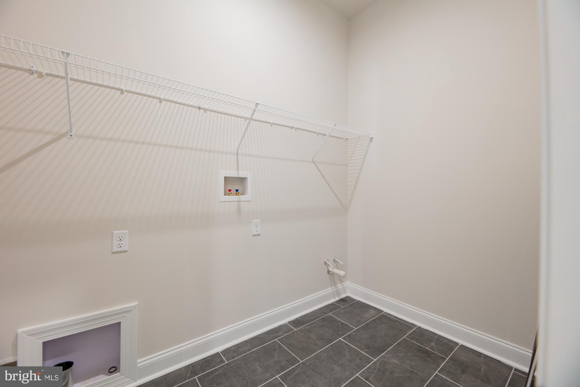 625 Creekview COURT Unit: LOT 145
