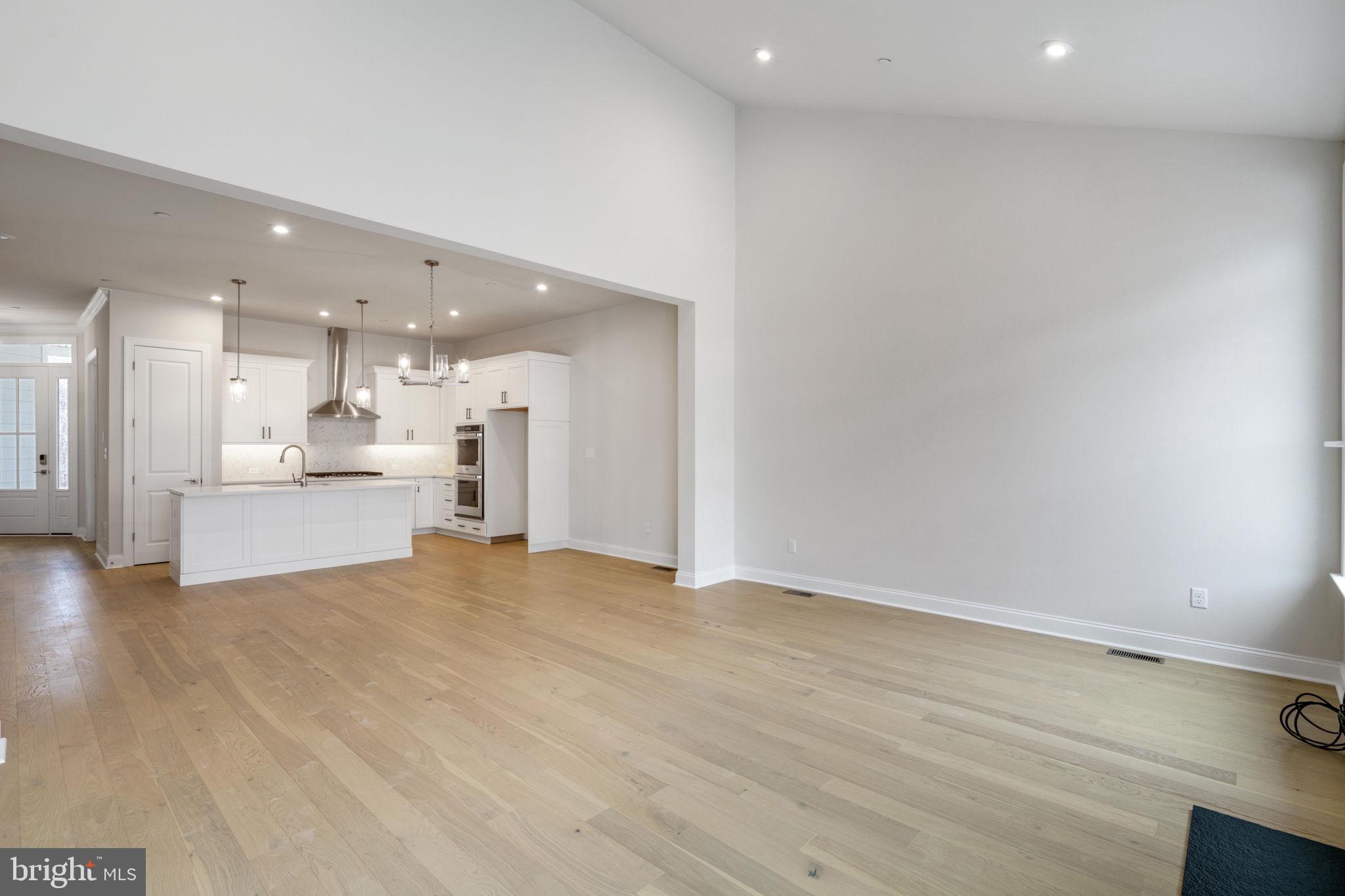 625 Creekview COURT Unit: LOT 145