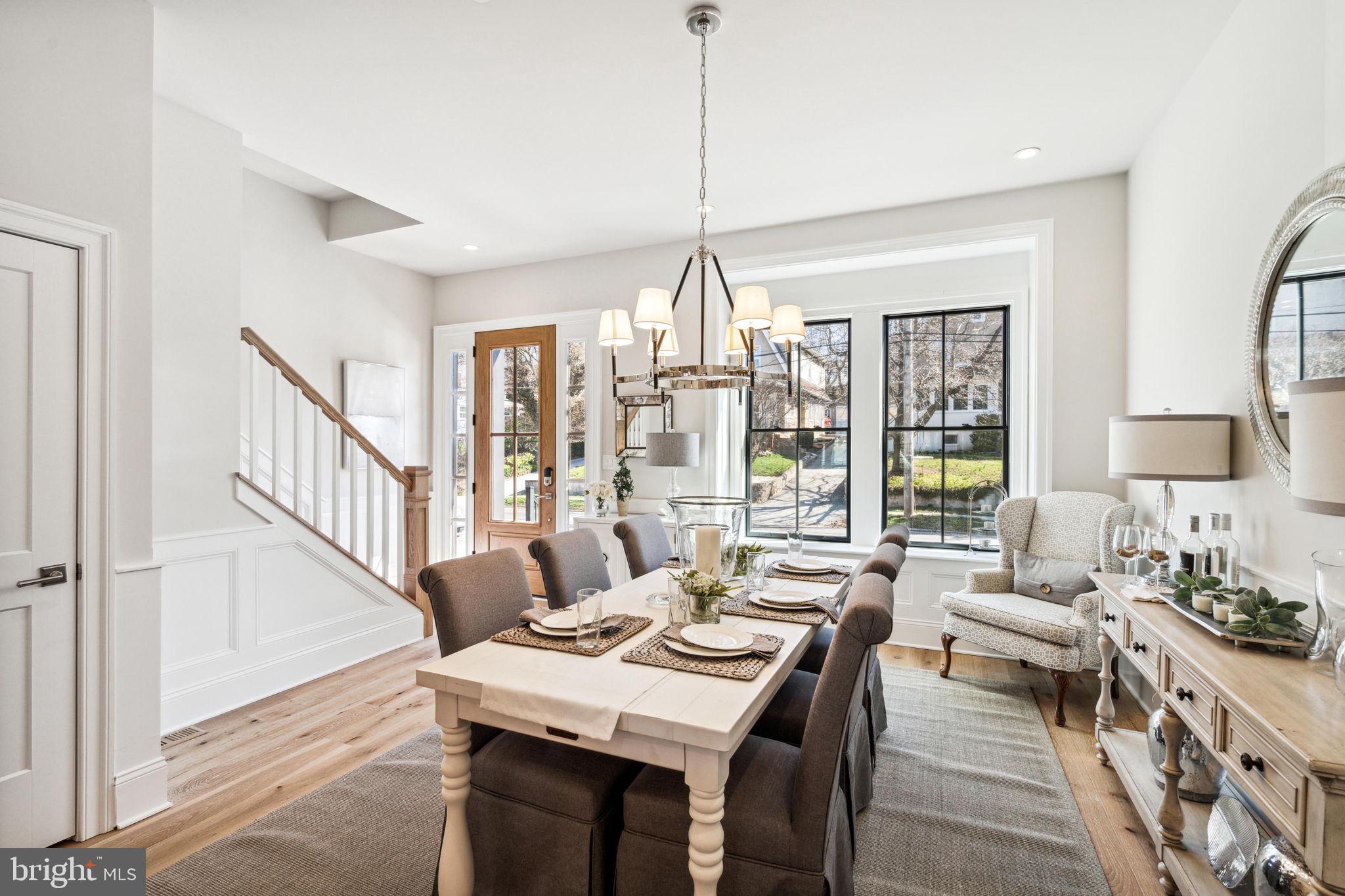 206F N Aberdeen Ave Ave