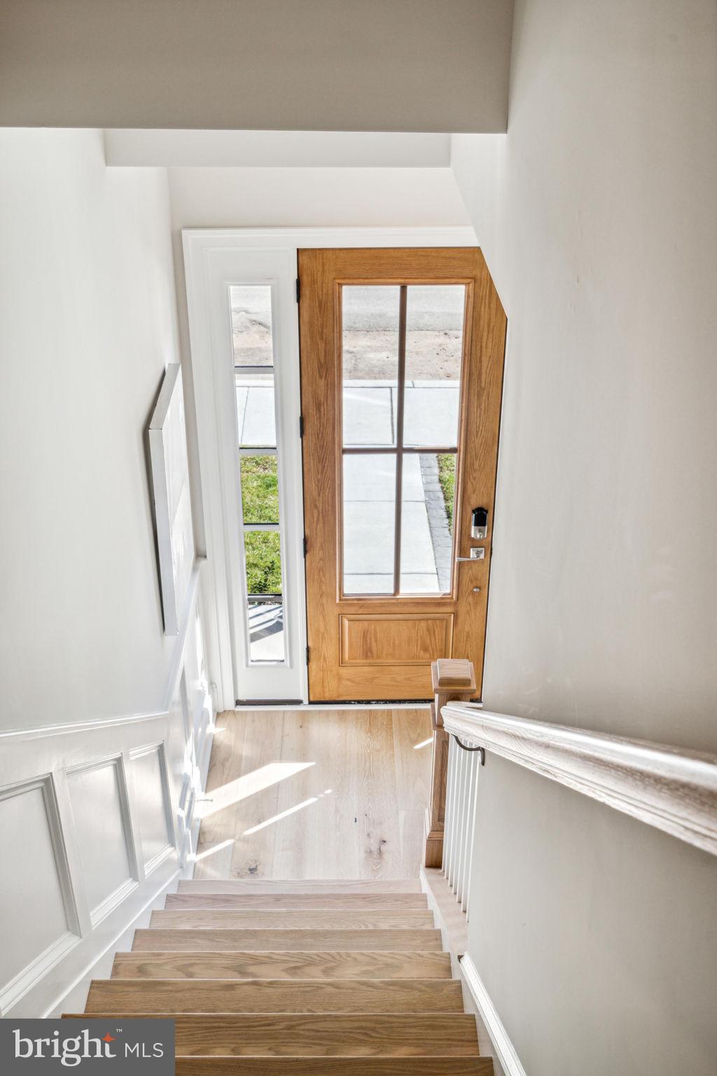 206F N Aberdeen Ave Ave