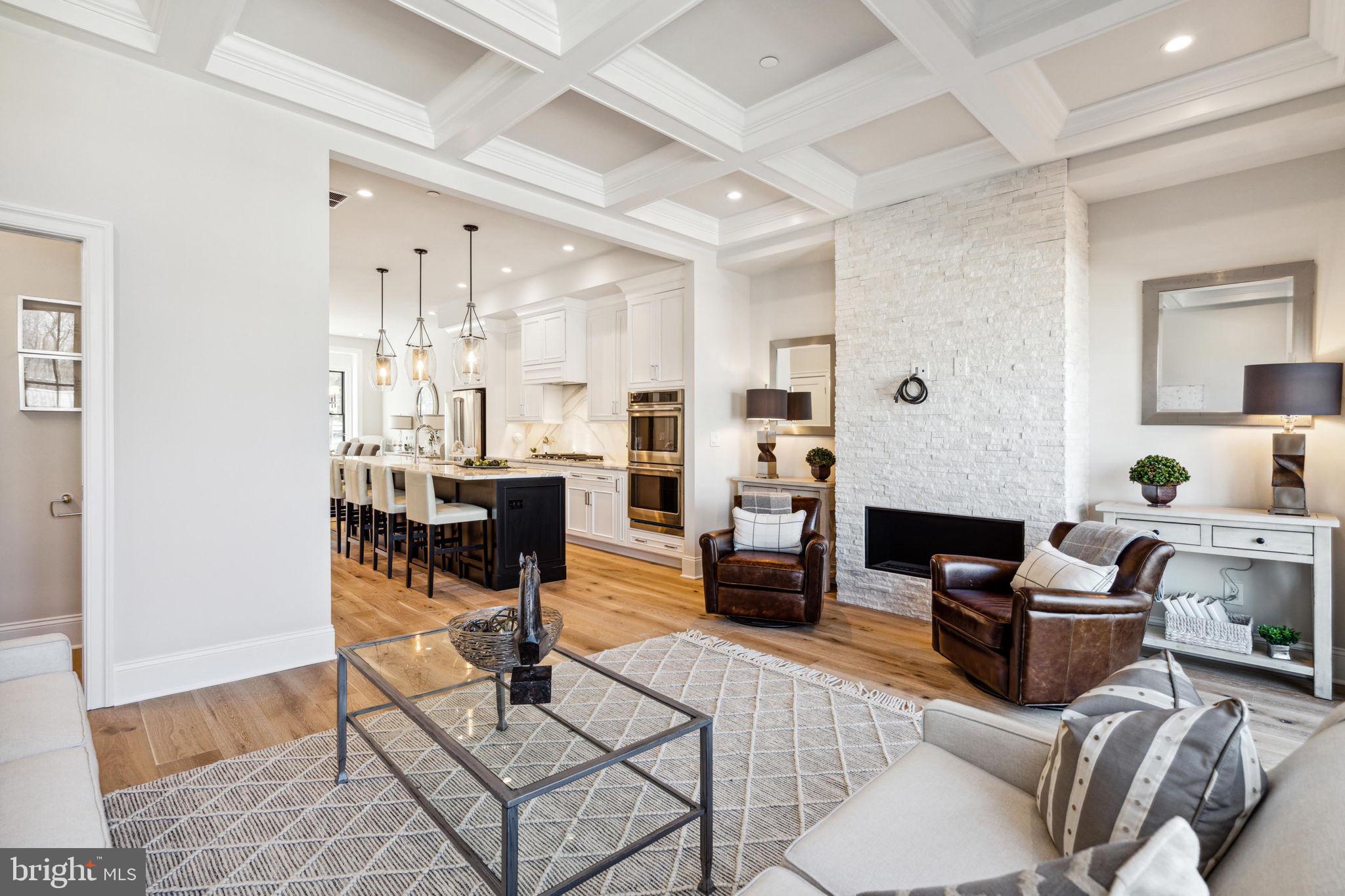 206F N Aberdeen Ave Ave