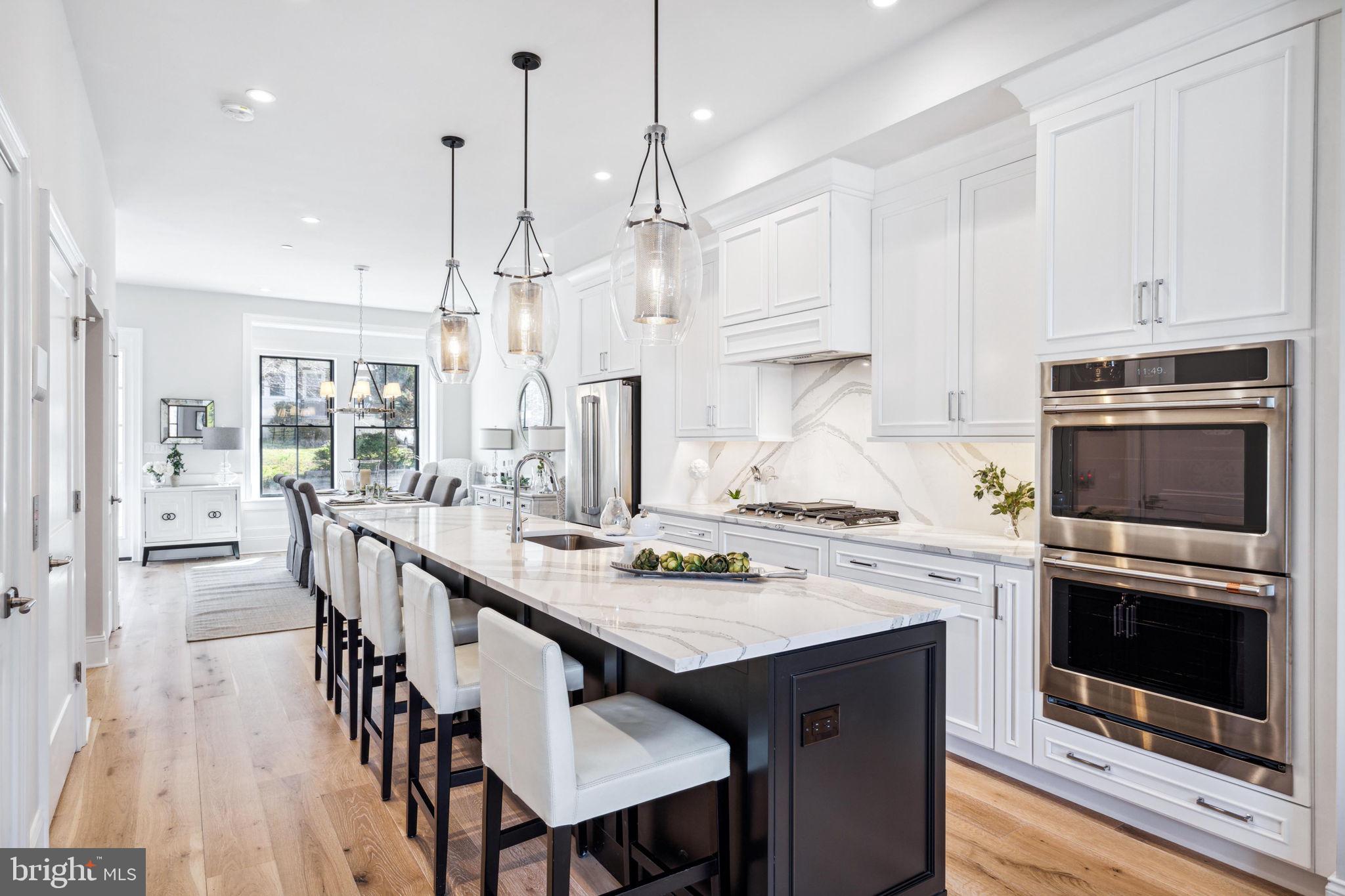 206F N Aberdeen Ave Ave