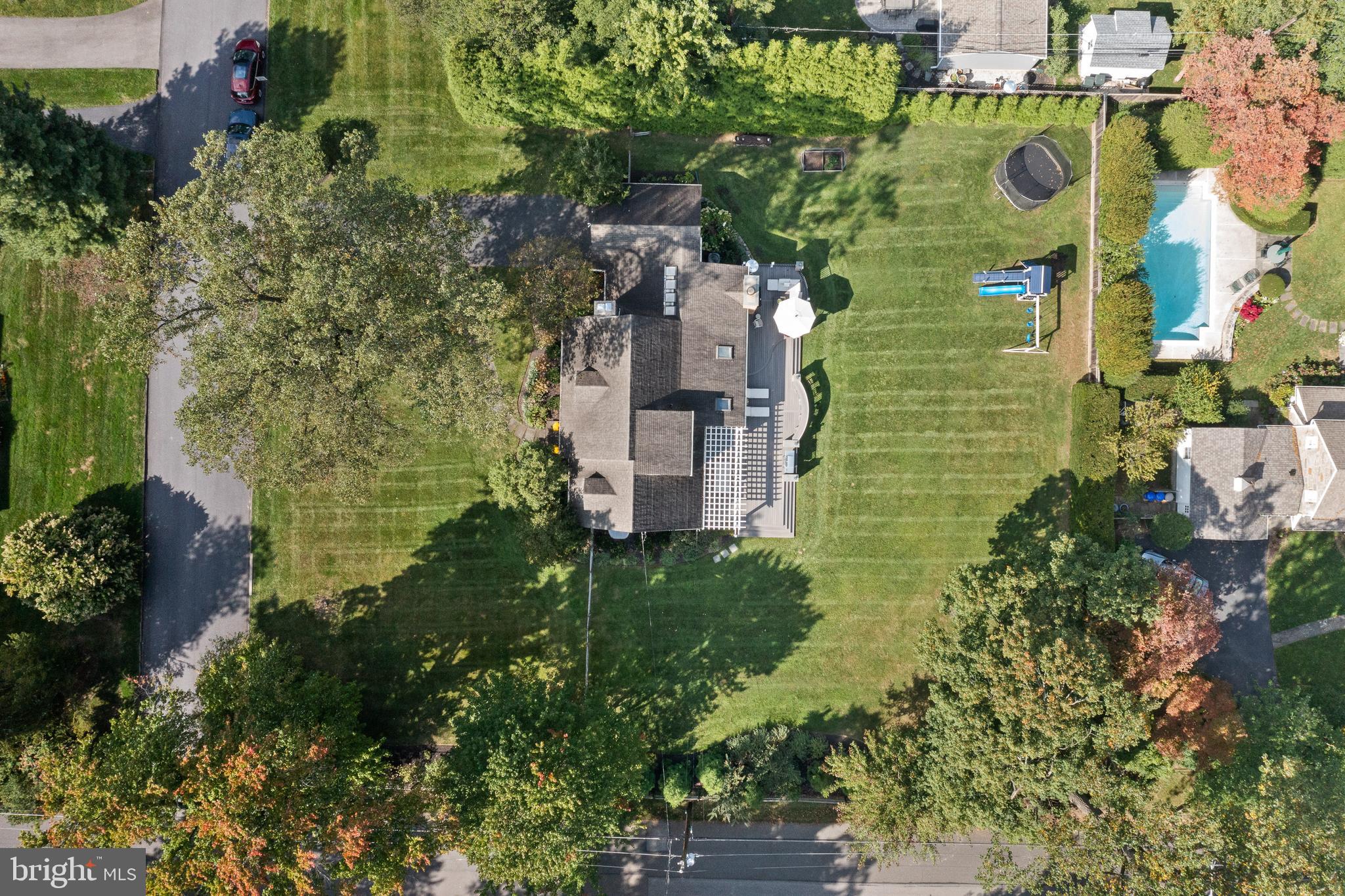 100 Buck LANE