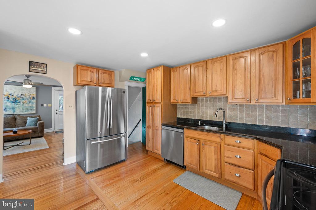 731 Humphreys Rd