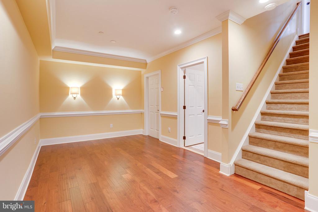 309 Sunny Brook Ln