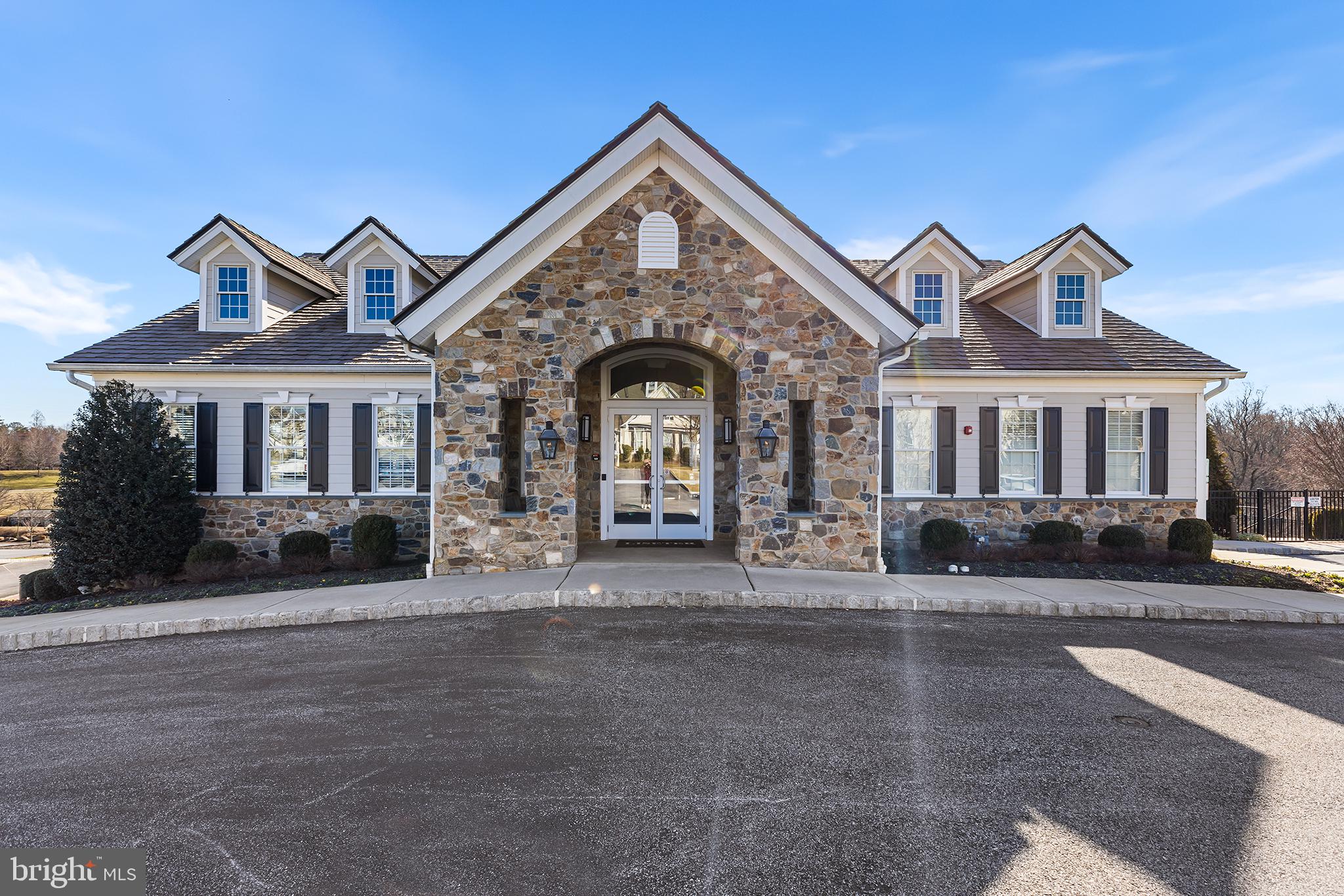 309 Sunny Brook Ln