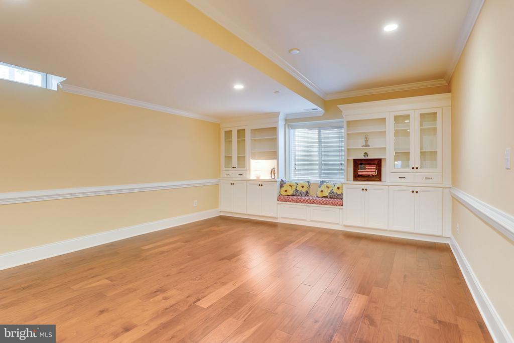 309 Sunny Brook Ln