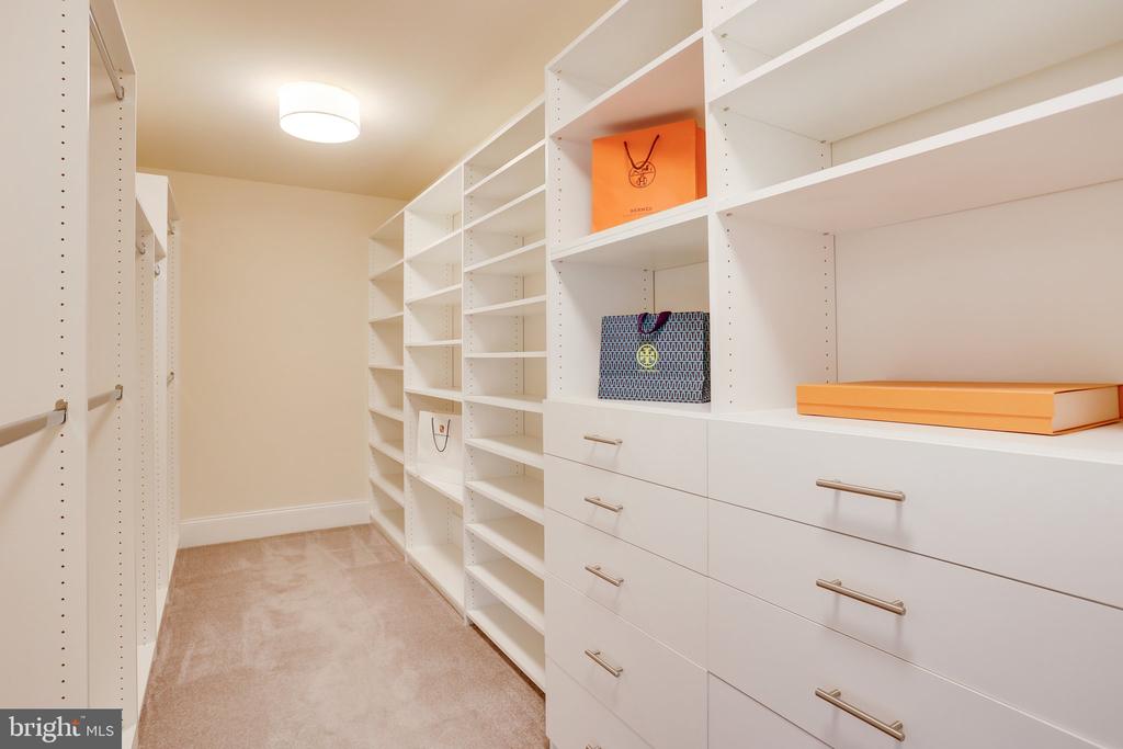 309 Sunny Brook Ln