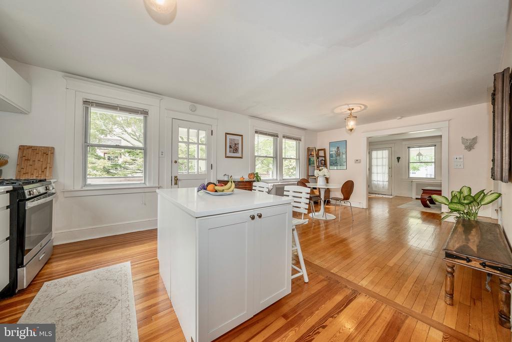 116 Poplar Ave