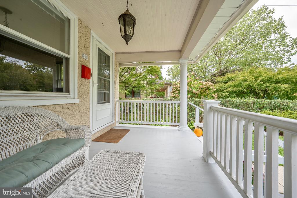 116 Poplar Ave