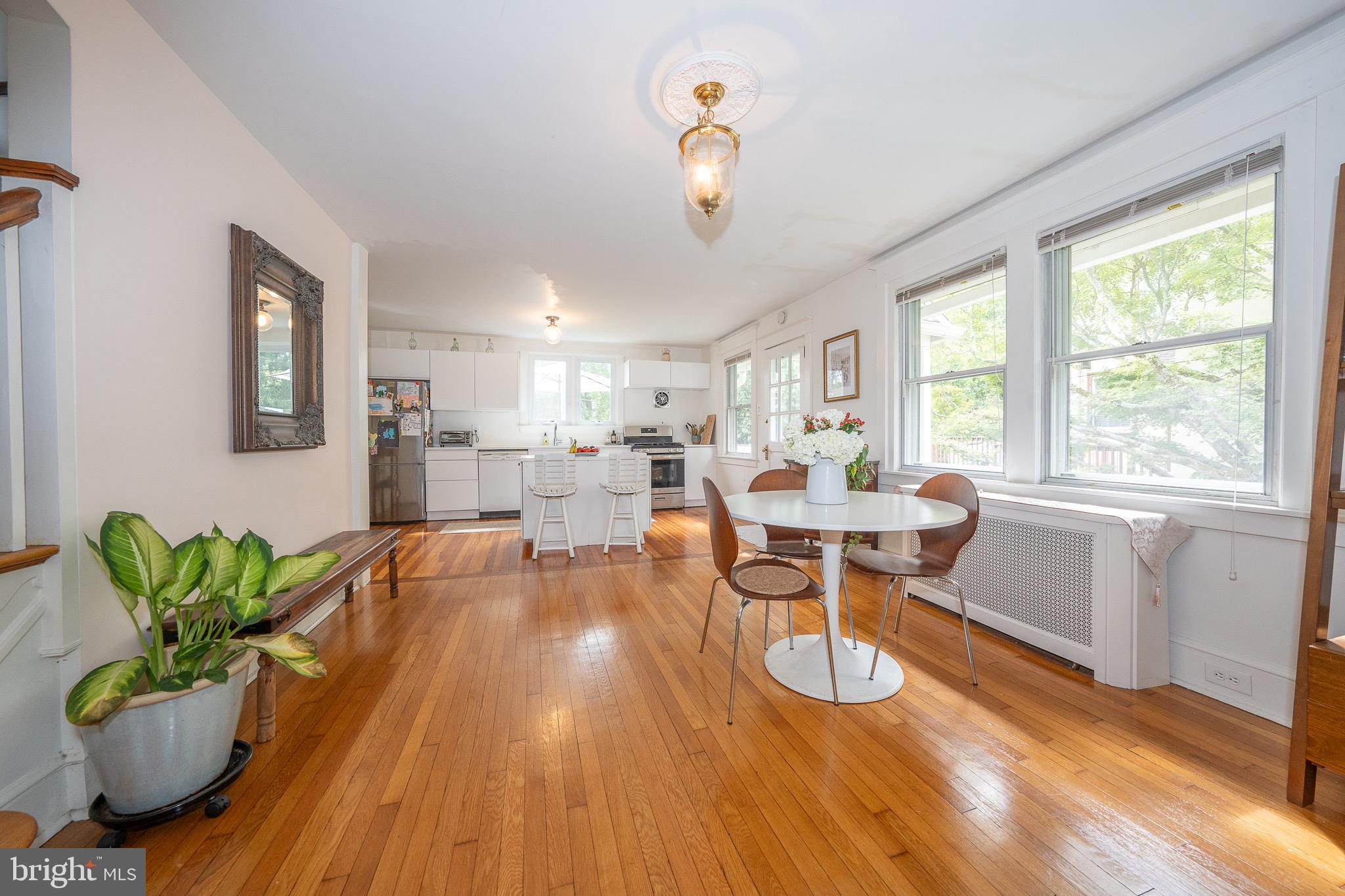 116 Poplar Ave