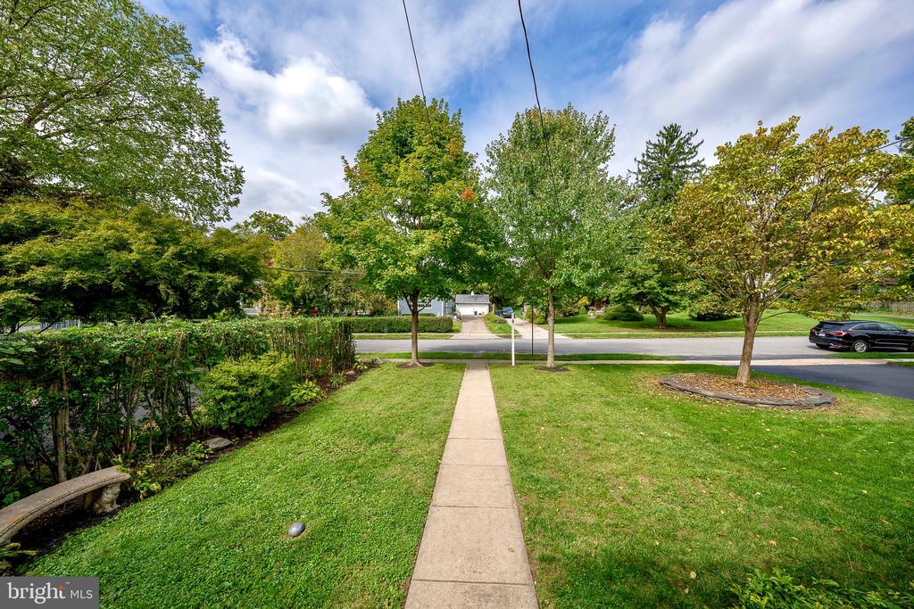 116 Poplar Ave