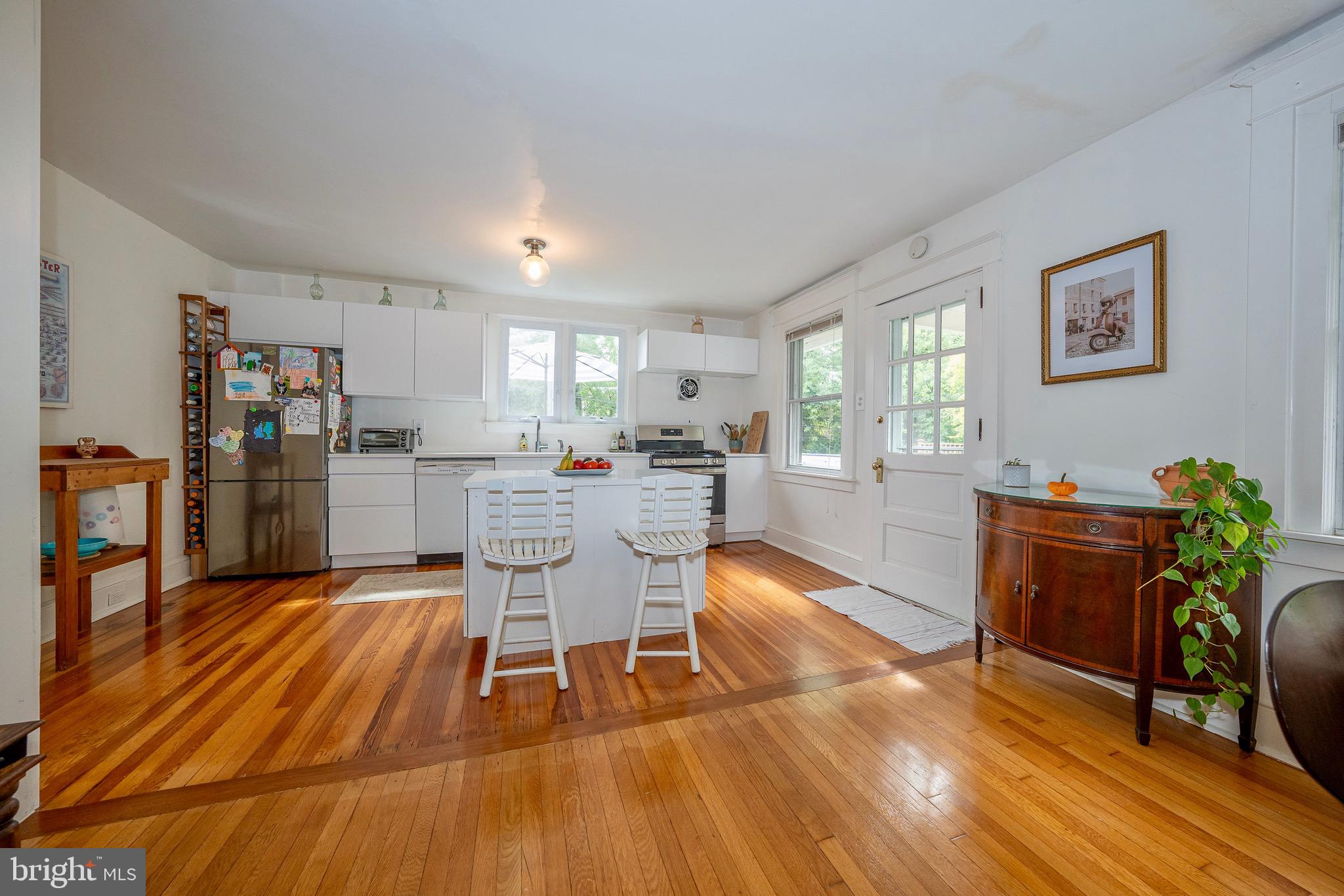 116 Poplar Ave