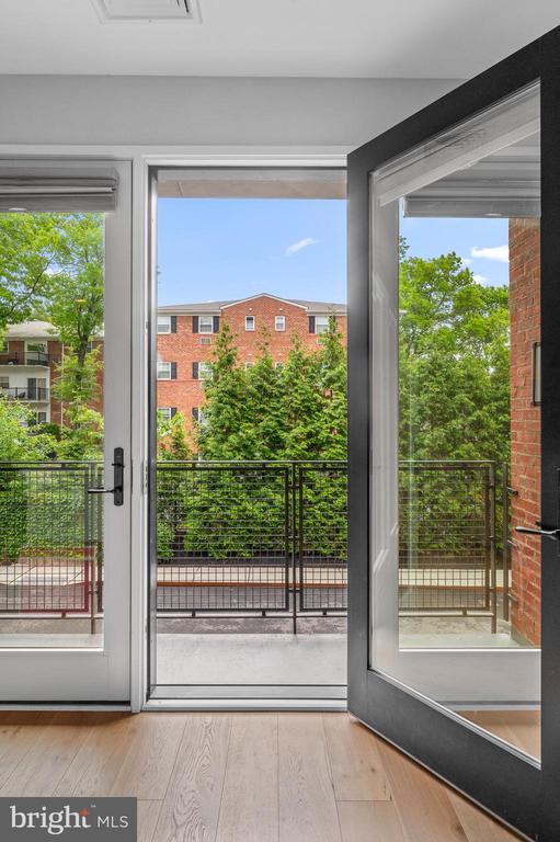 427 E Lancaster Ave #1101