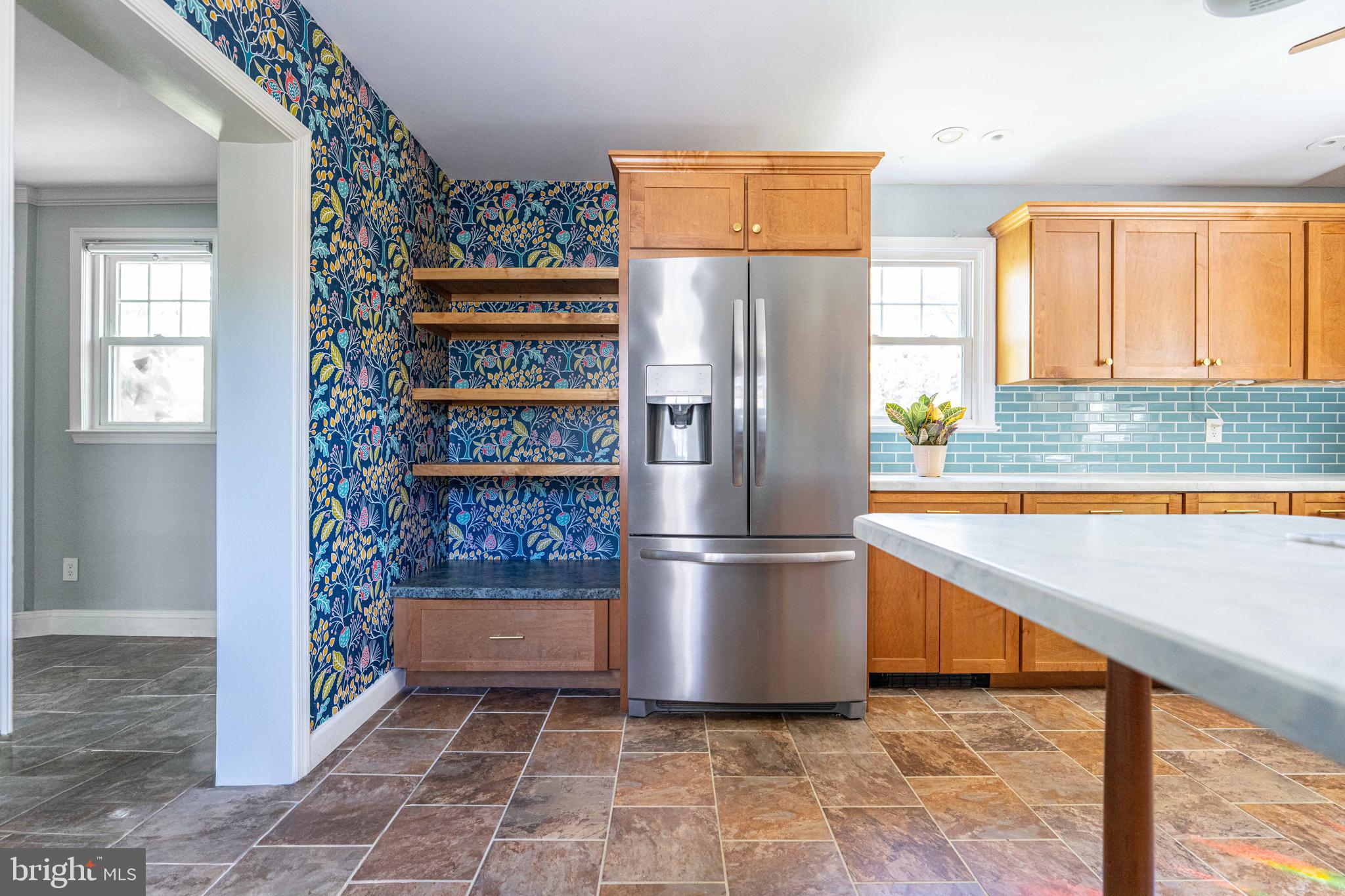 2114 E COUNTY LINE ROAD