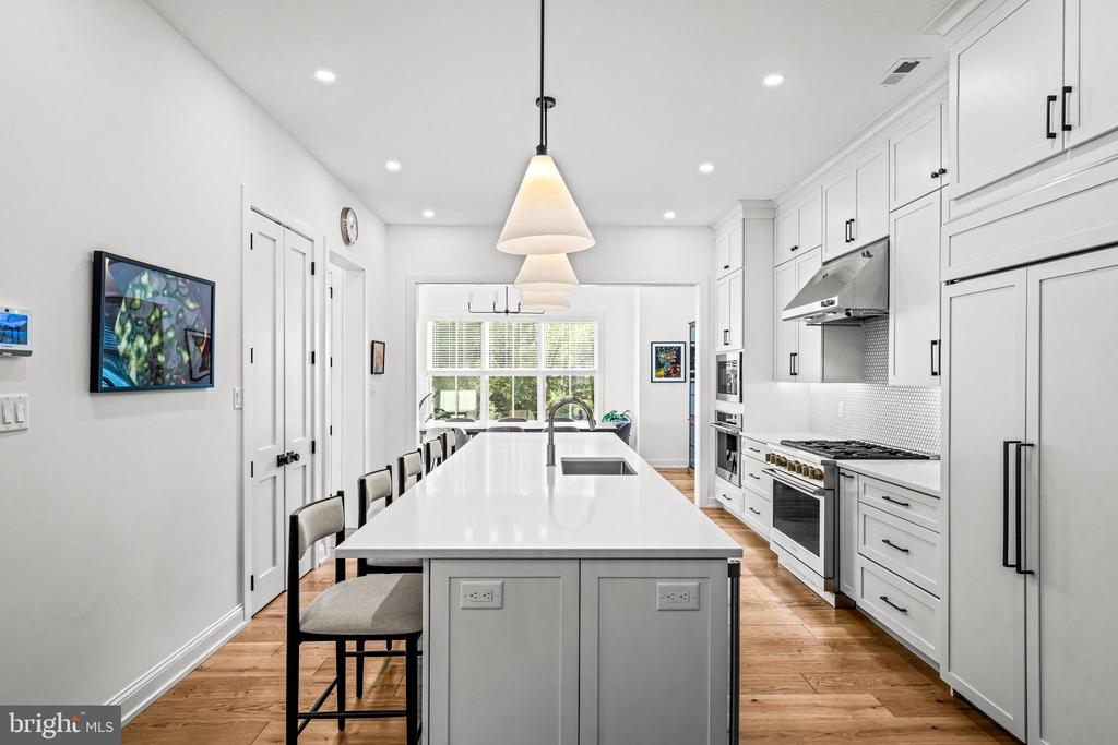 423 MAPLEWOOD AVENUE