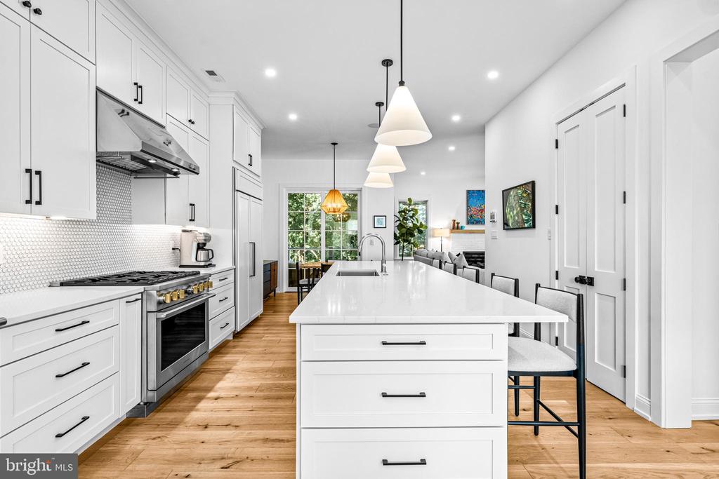 423 MAPLEWOOD AVENUE