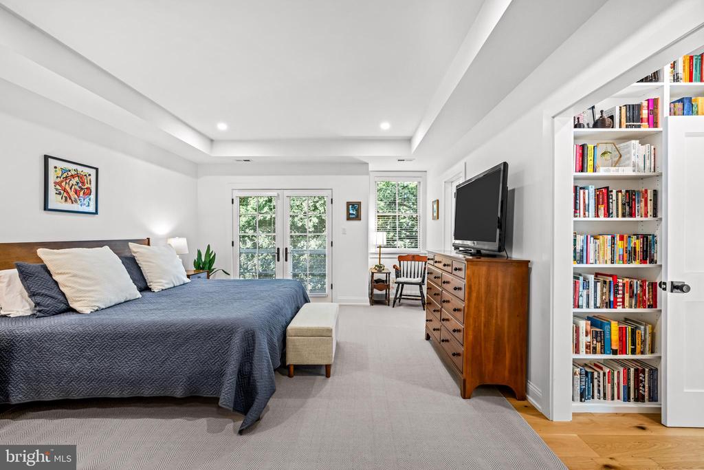 423 MAPLEWOOD AVENUE