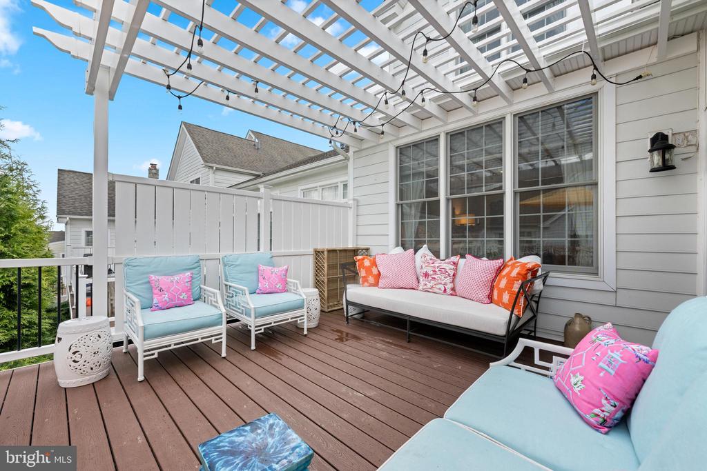 309 SUNNY BROOK LANE