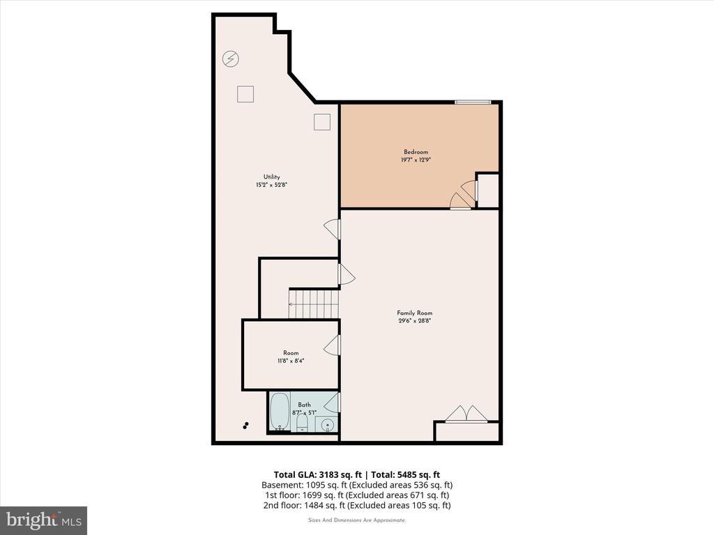 3702 LISETER GARDENS