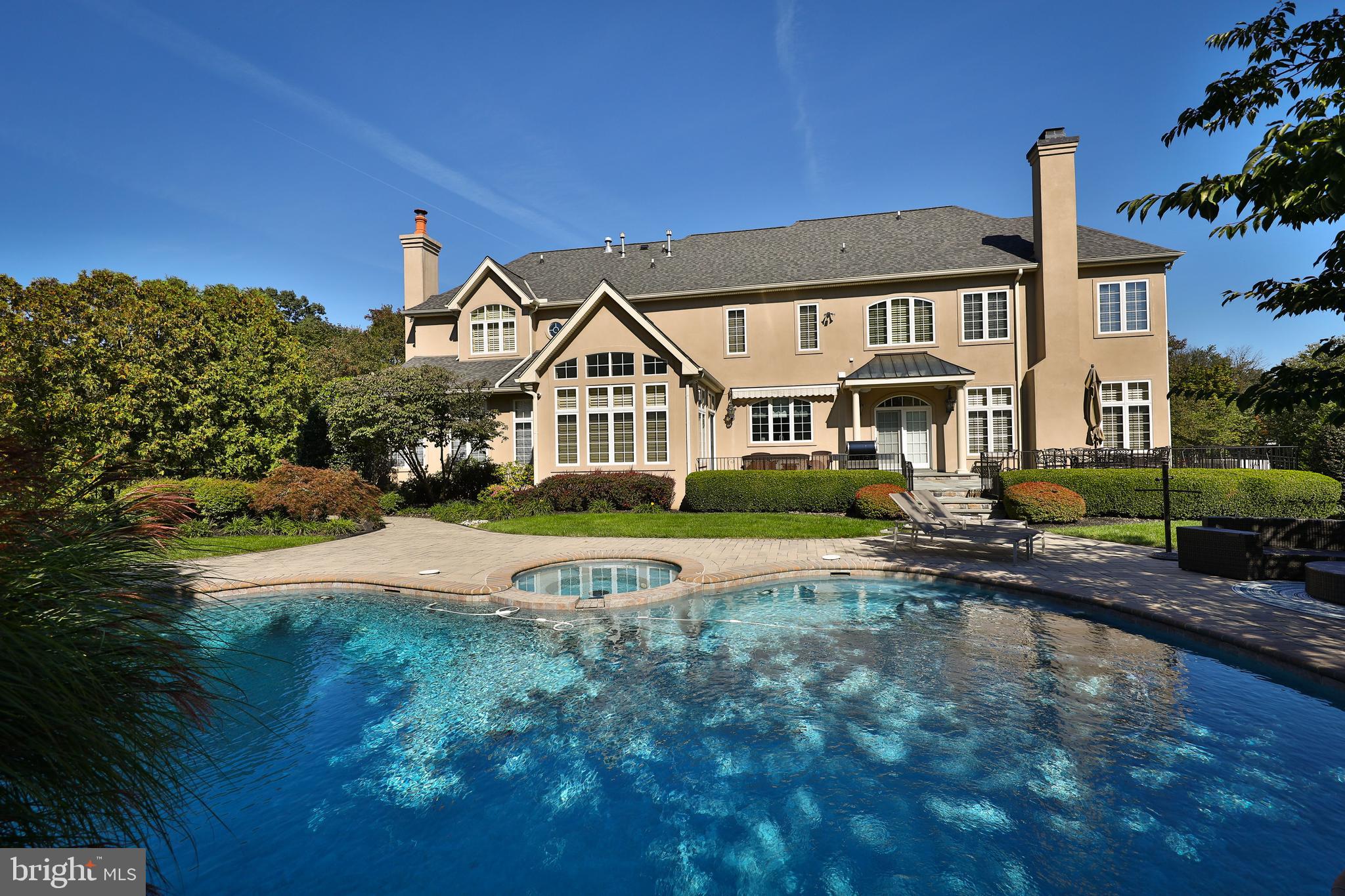 1011 Walton Rd