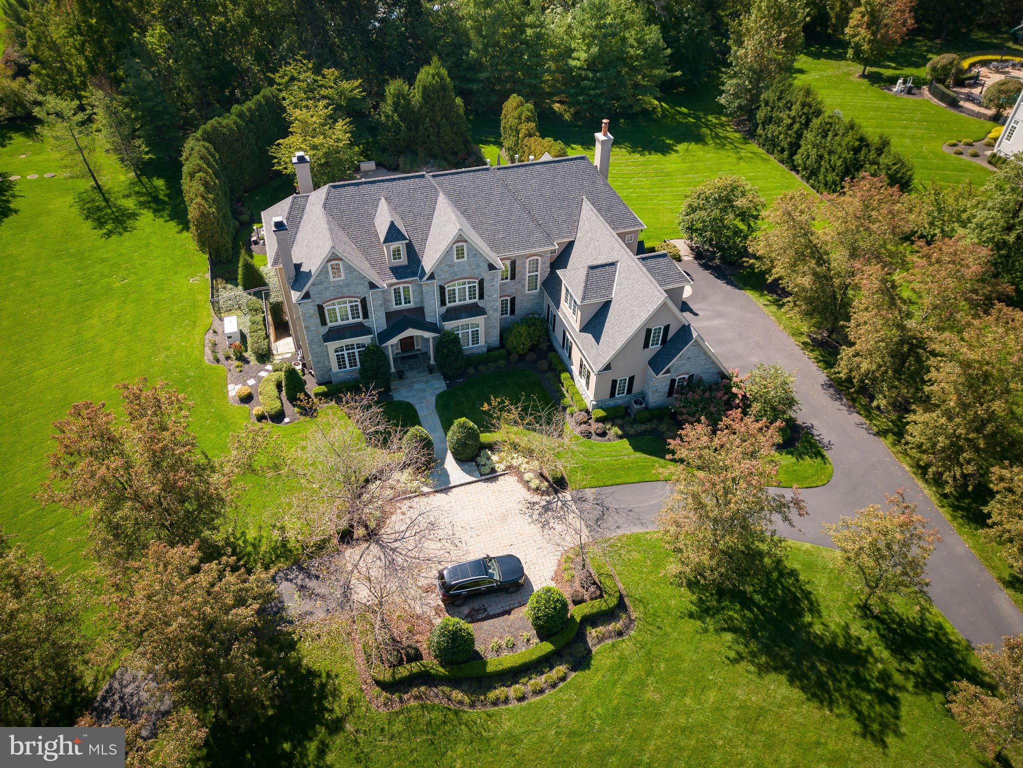 1011 Walton Rd