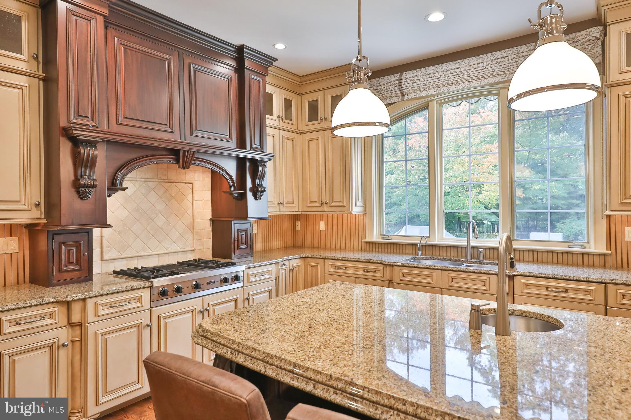 1011 Walton Rd
