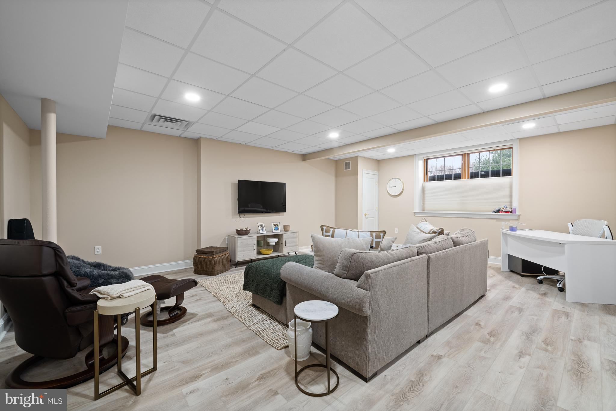1367 Harpers LANE