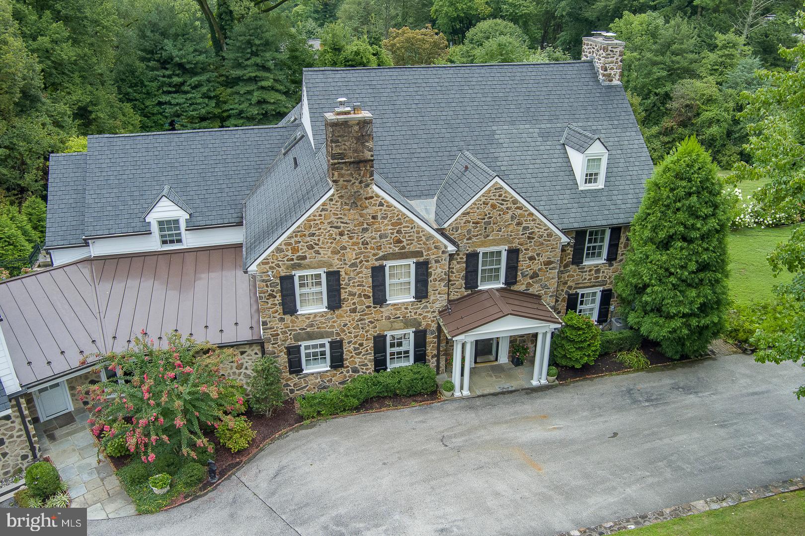 238 Curwen Rd