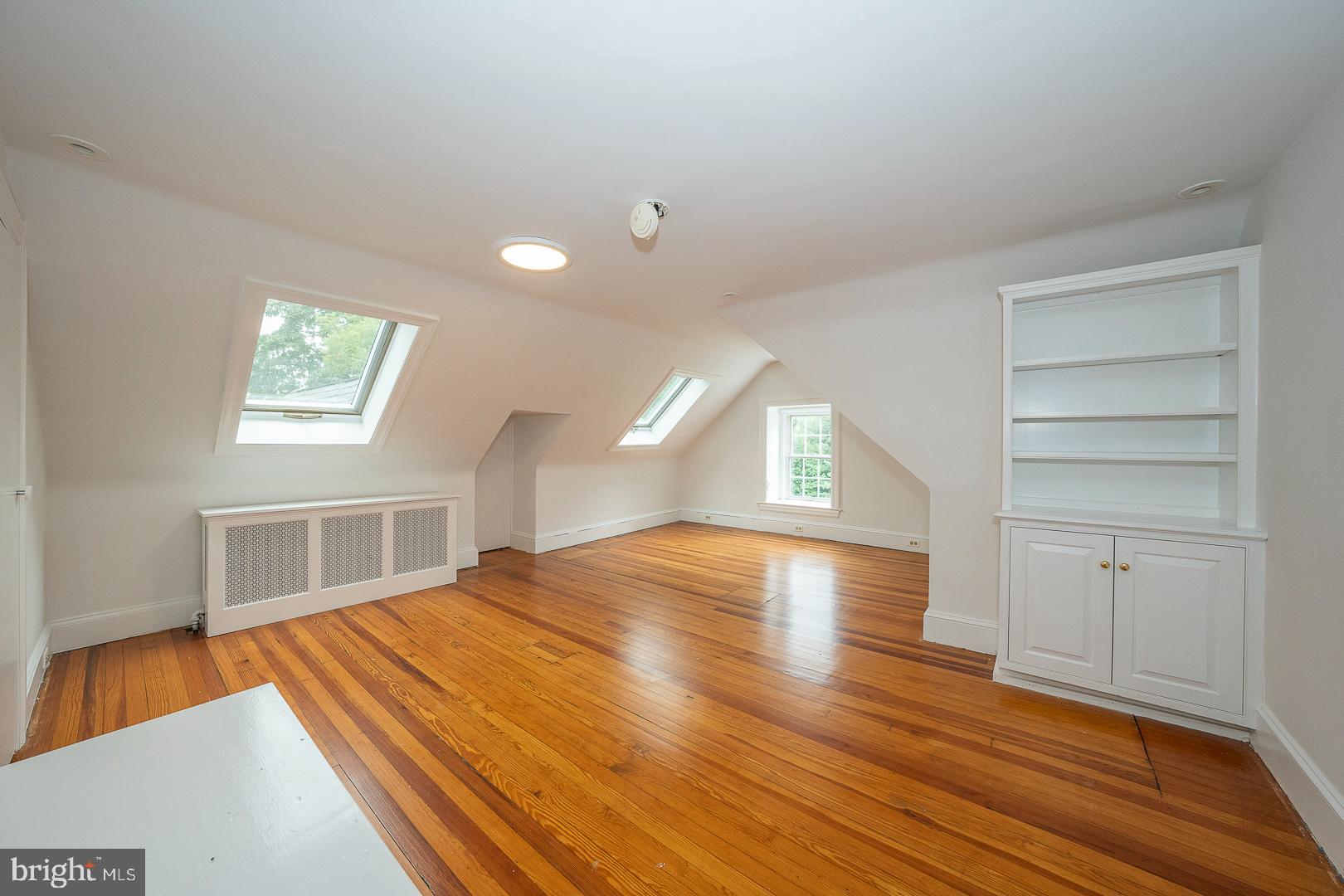 238 Curwen Rd