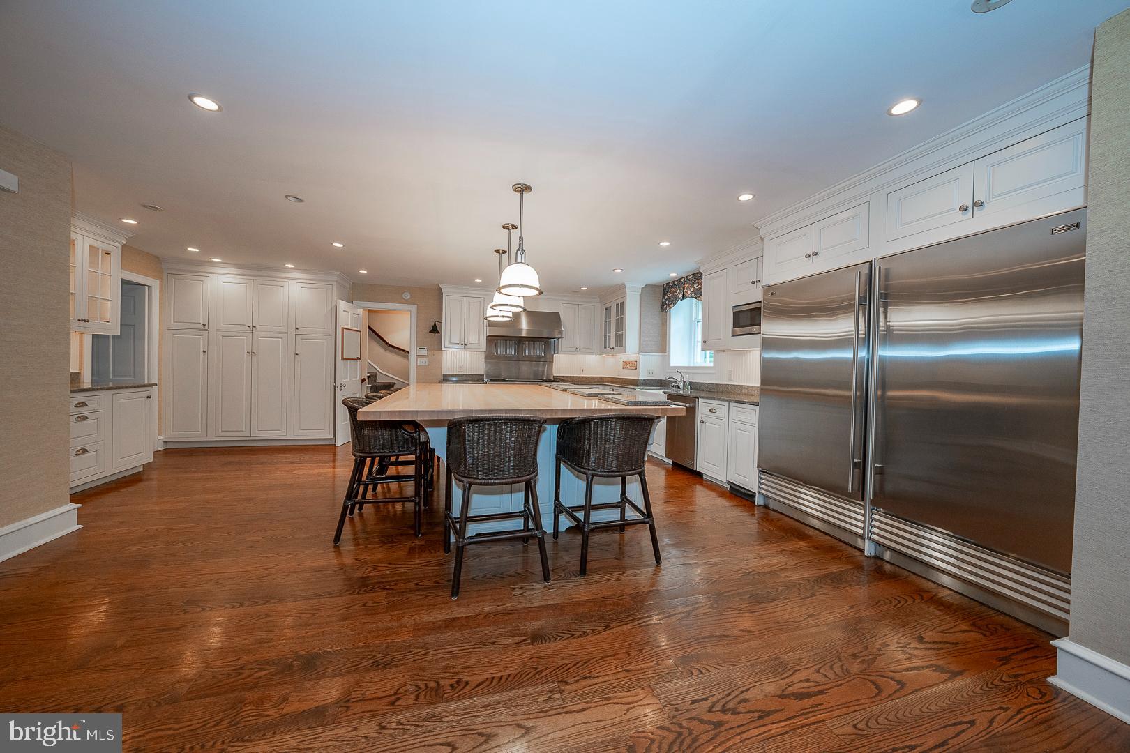 238 Curwen Rd