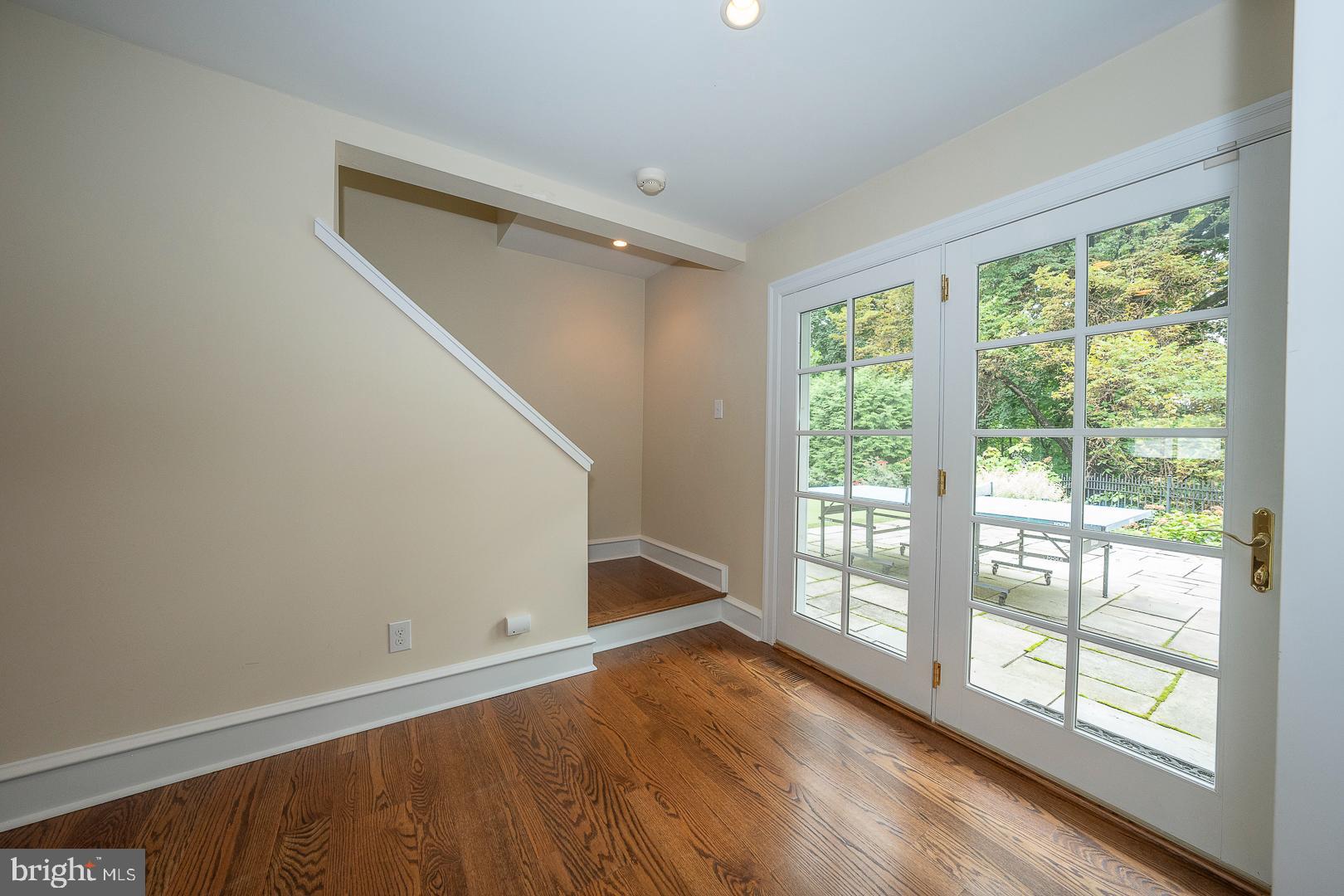238 Curwen Rd