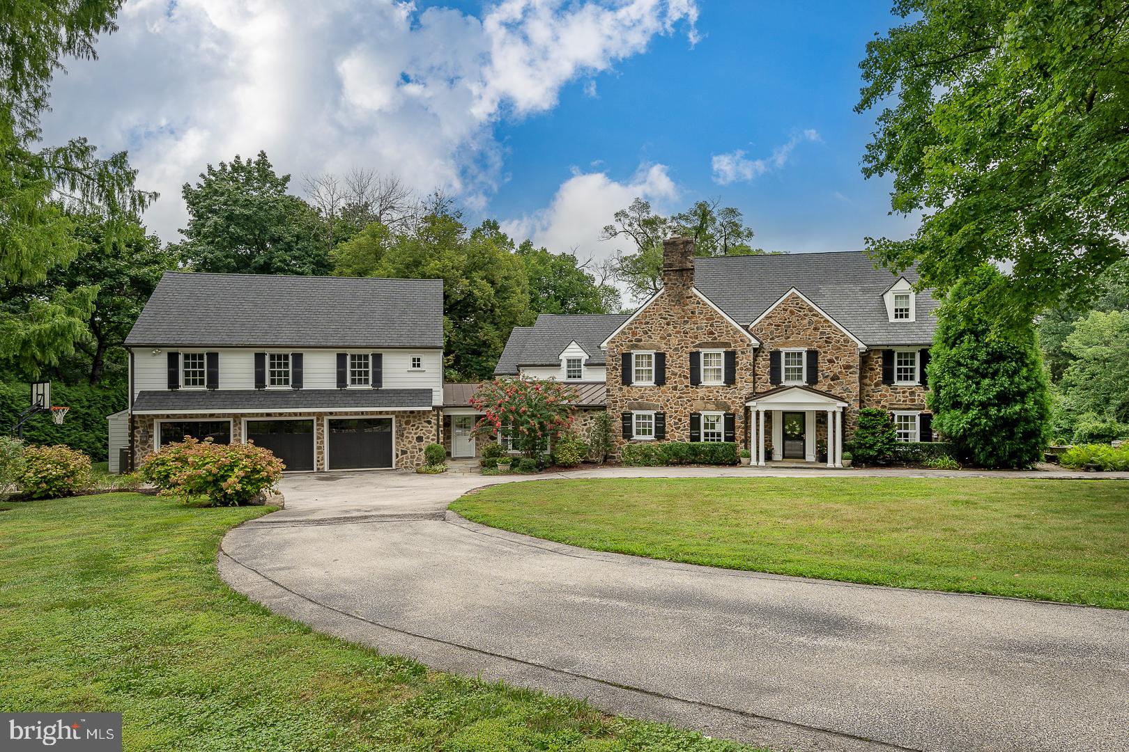 238 Curwen Rd