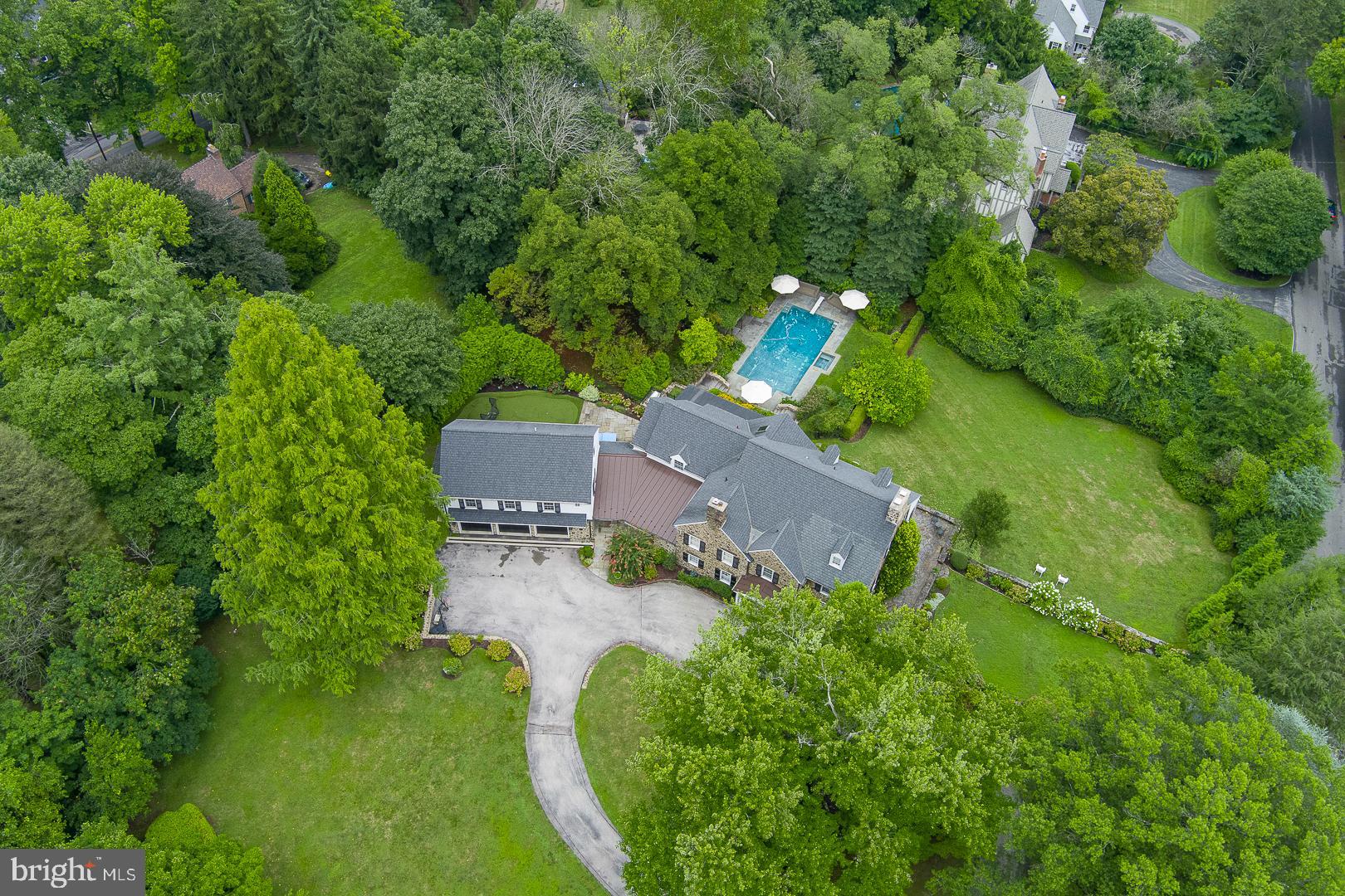 238 Curwen Rd