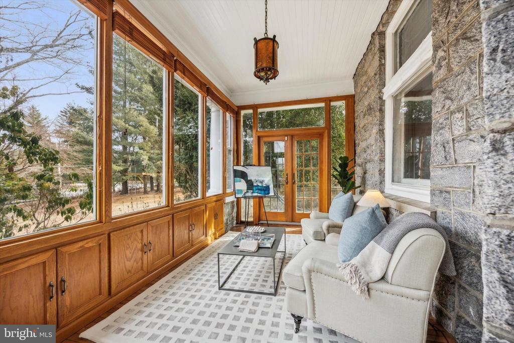 226 Fishers Rd