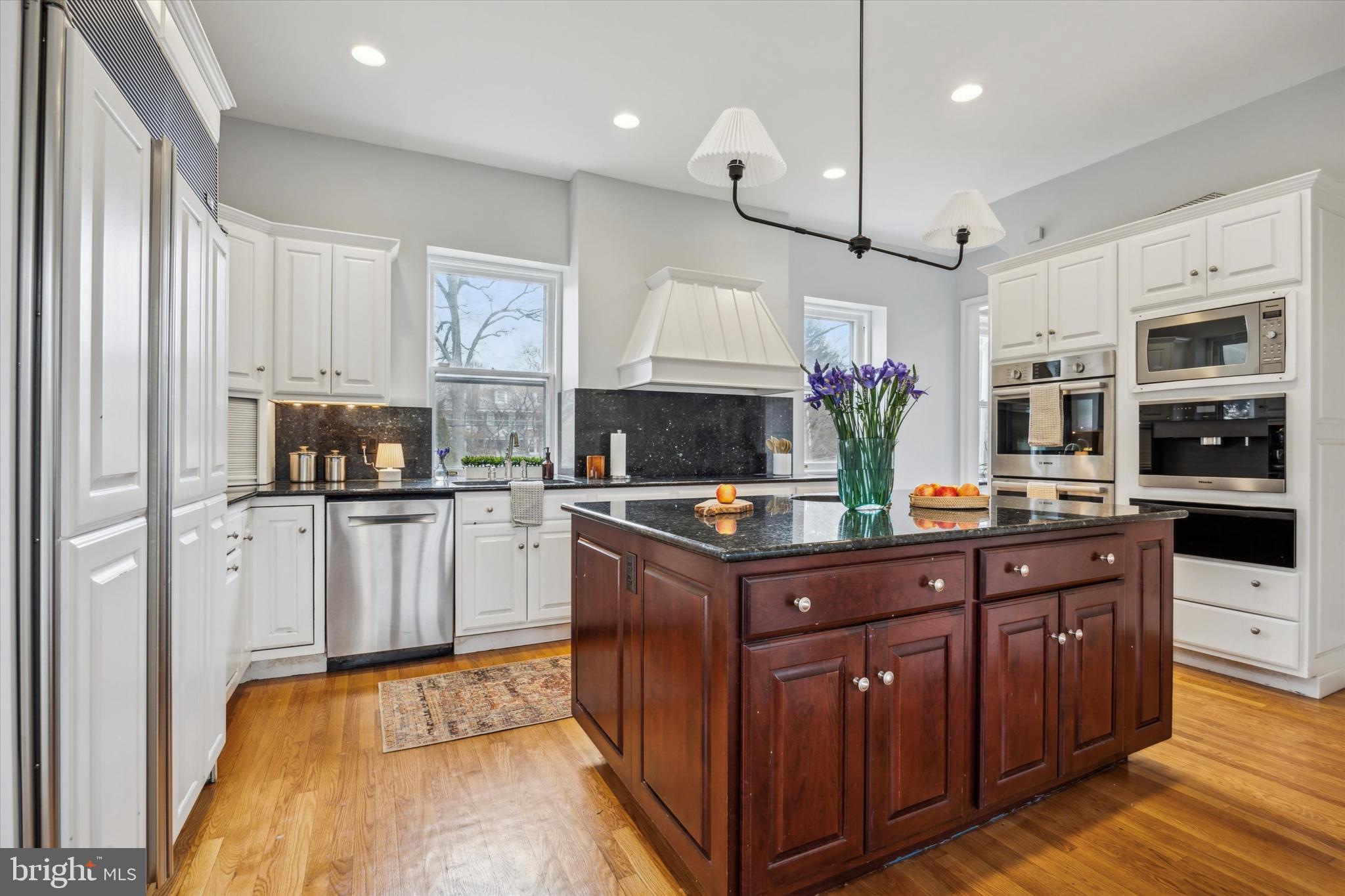 226 Fishers Rd