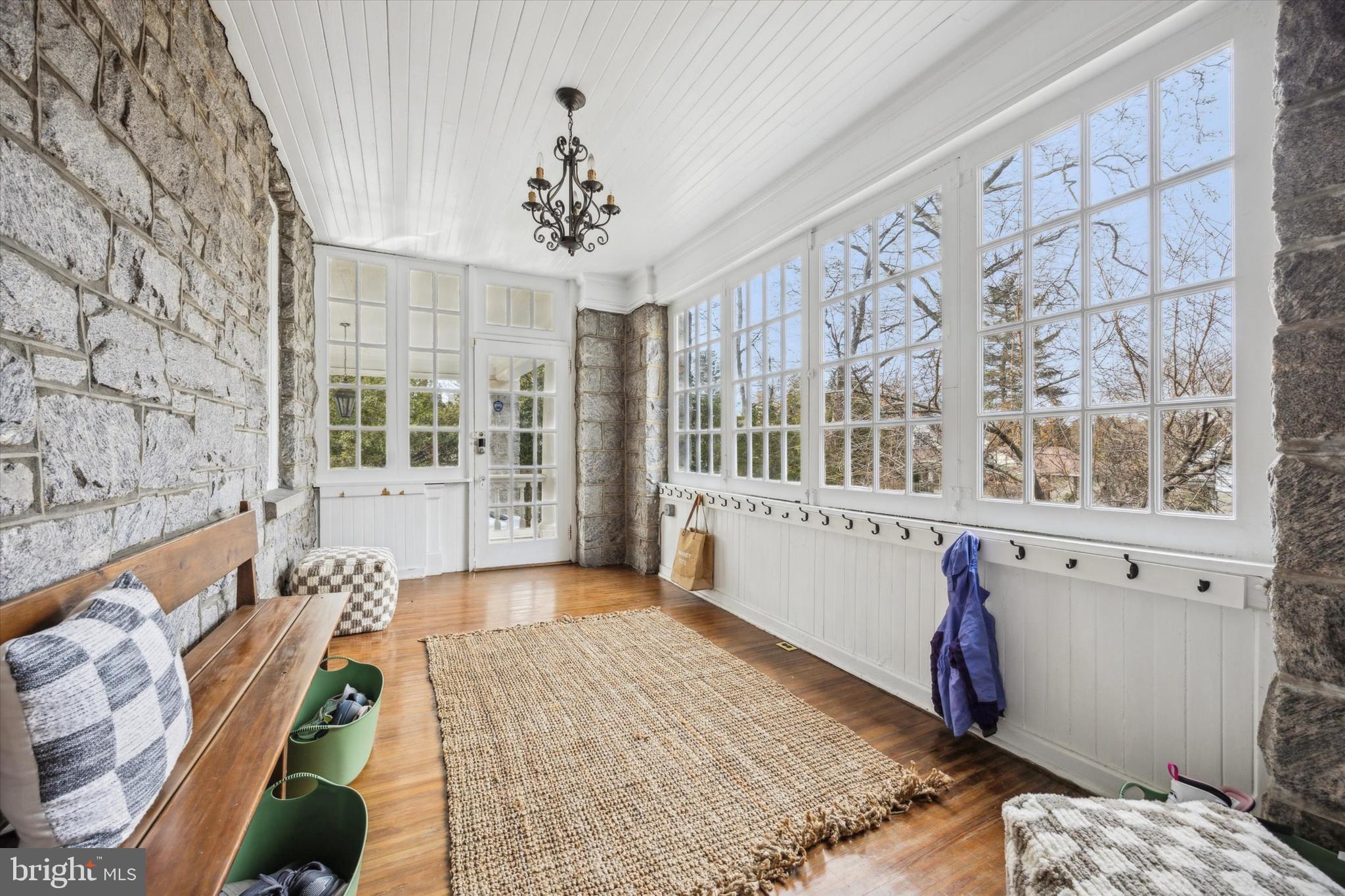 226 Fishers Rd