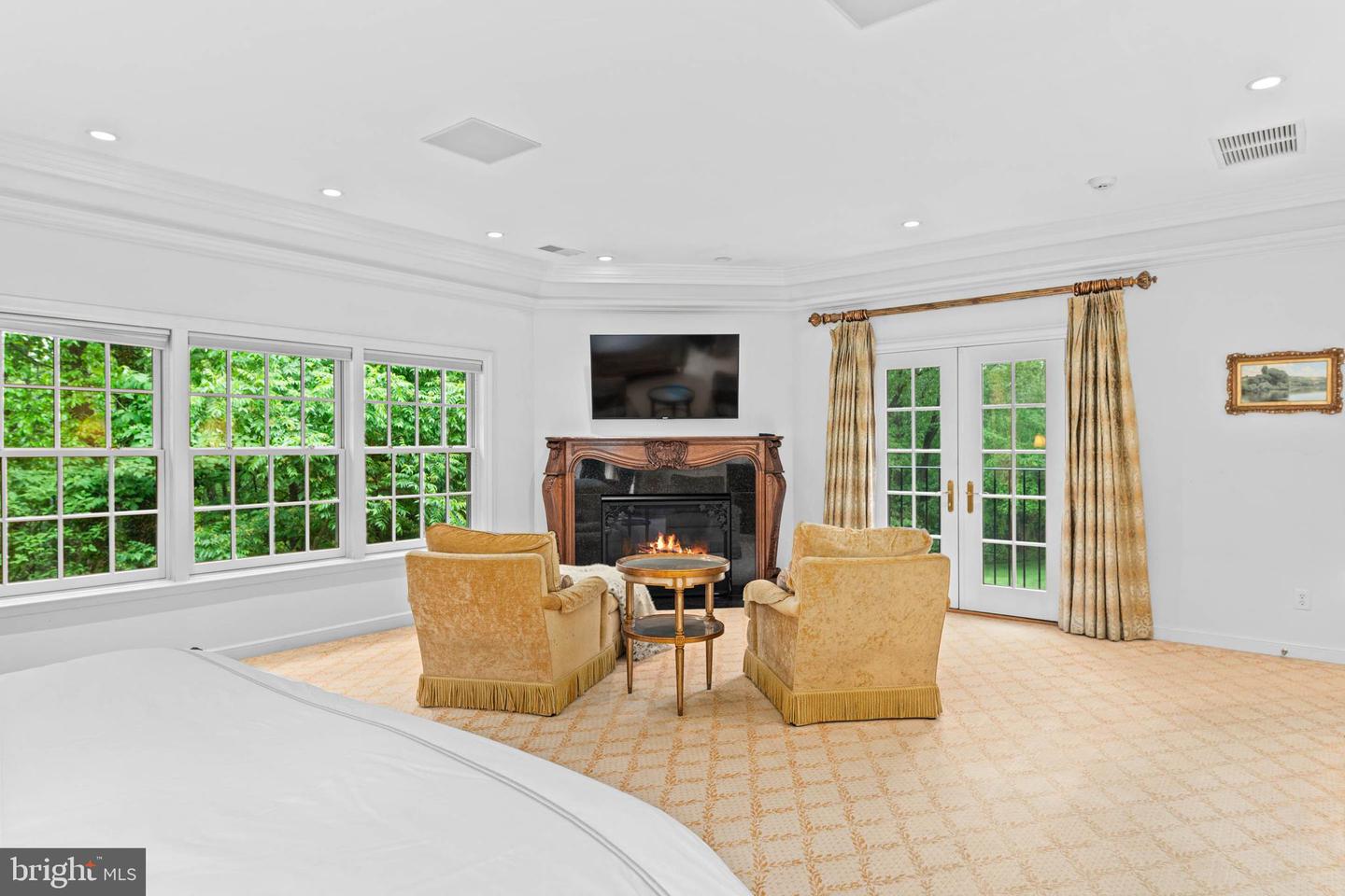 1333 Beaumont Dr
