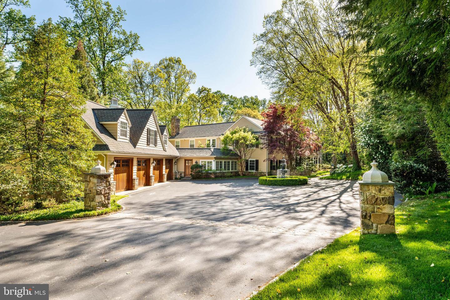 1333 Beaumont Dr