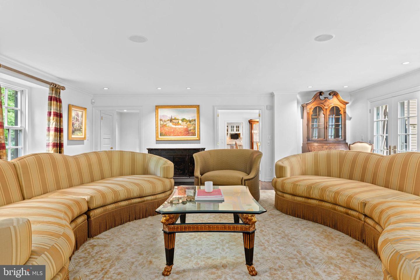 1333 Beaumont Dr