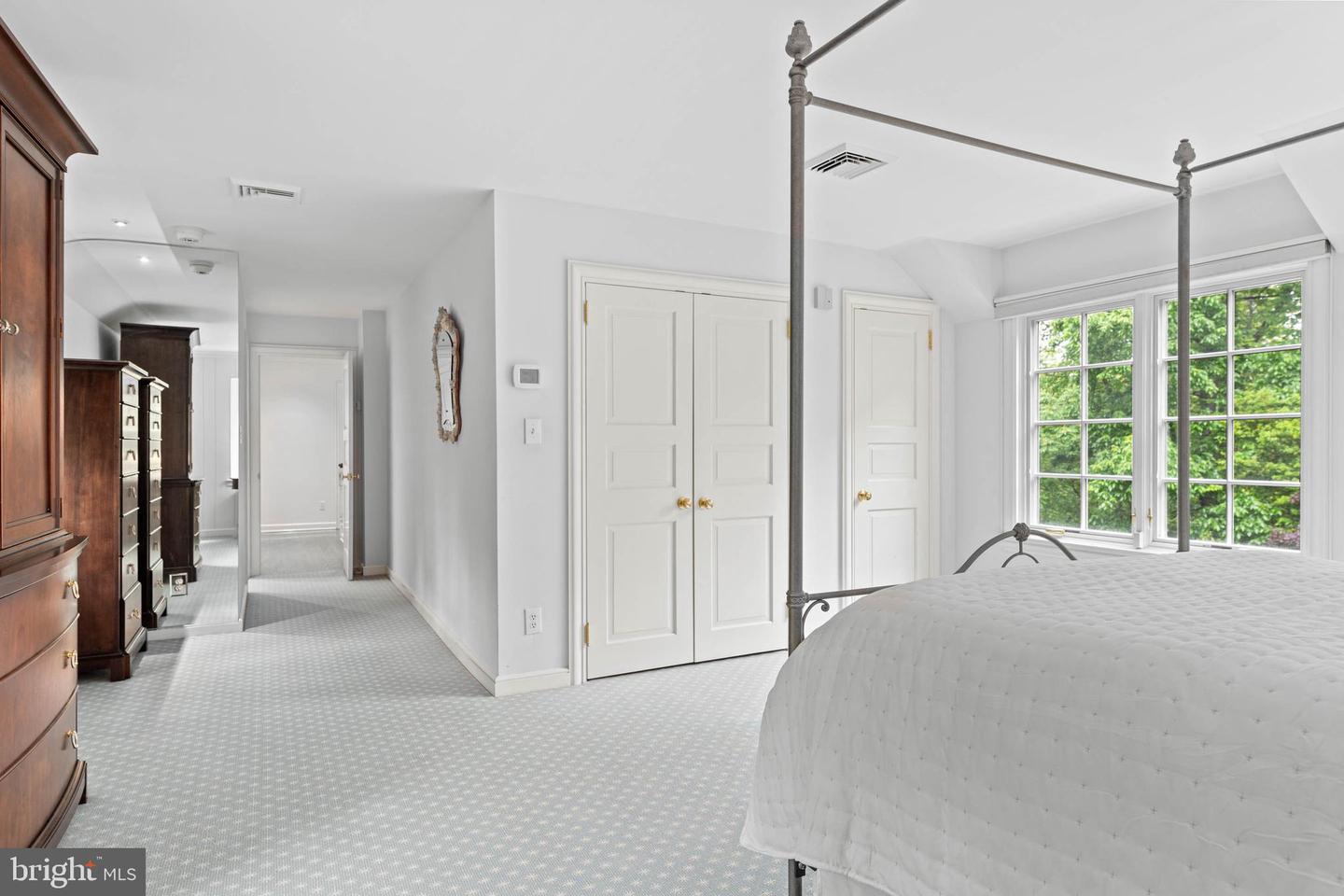 1333 Beaumont Dr