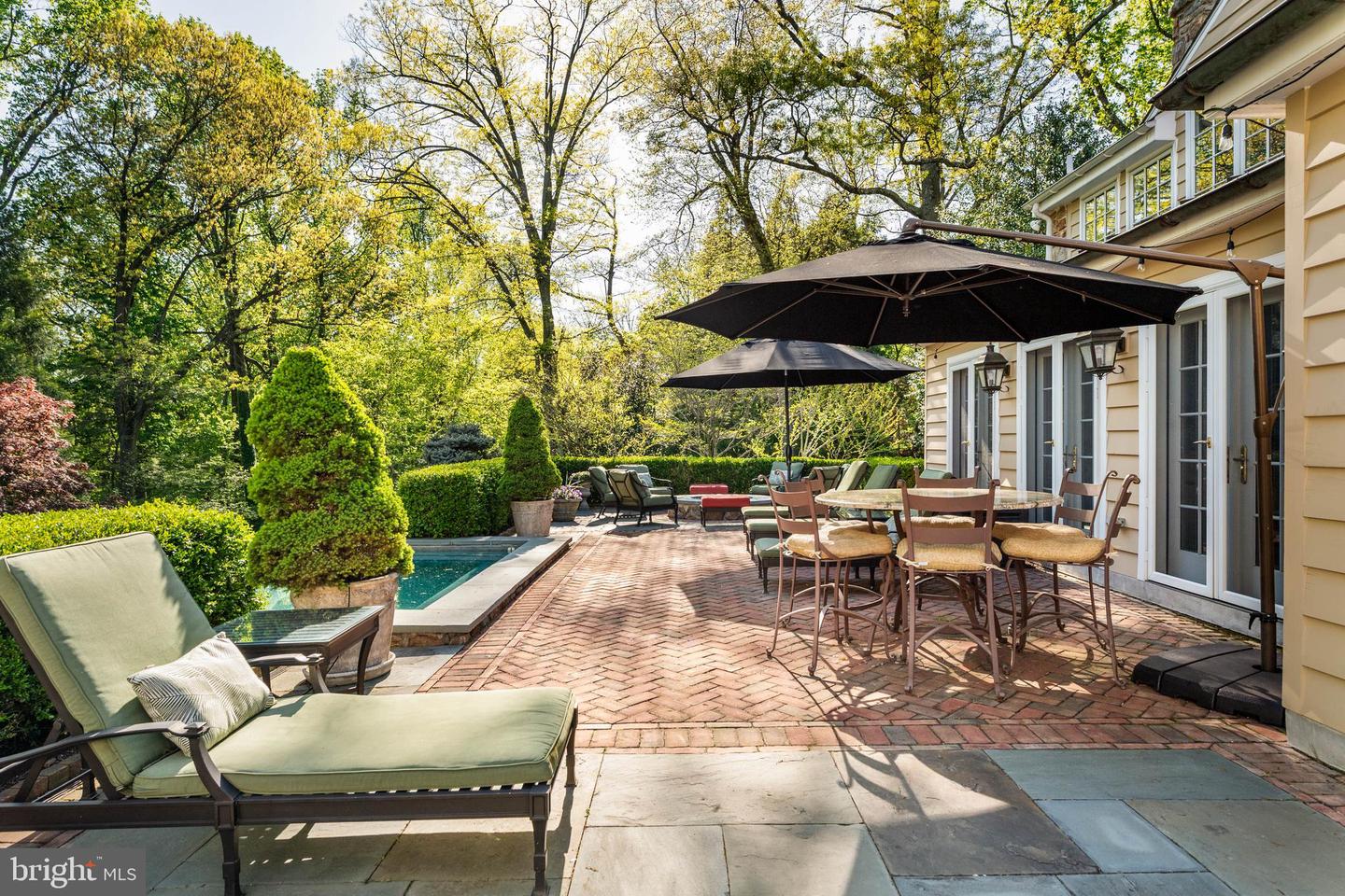 1333 Beaumont Dr