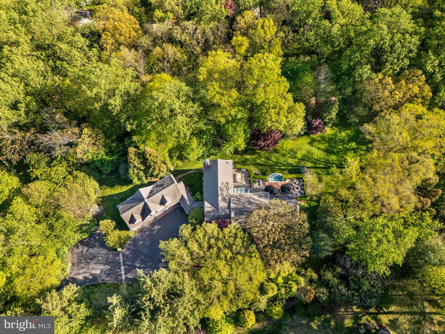 1333 Beaumont Dr
