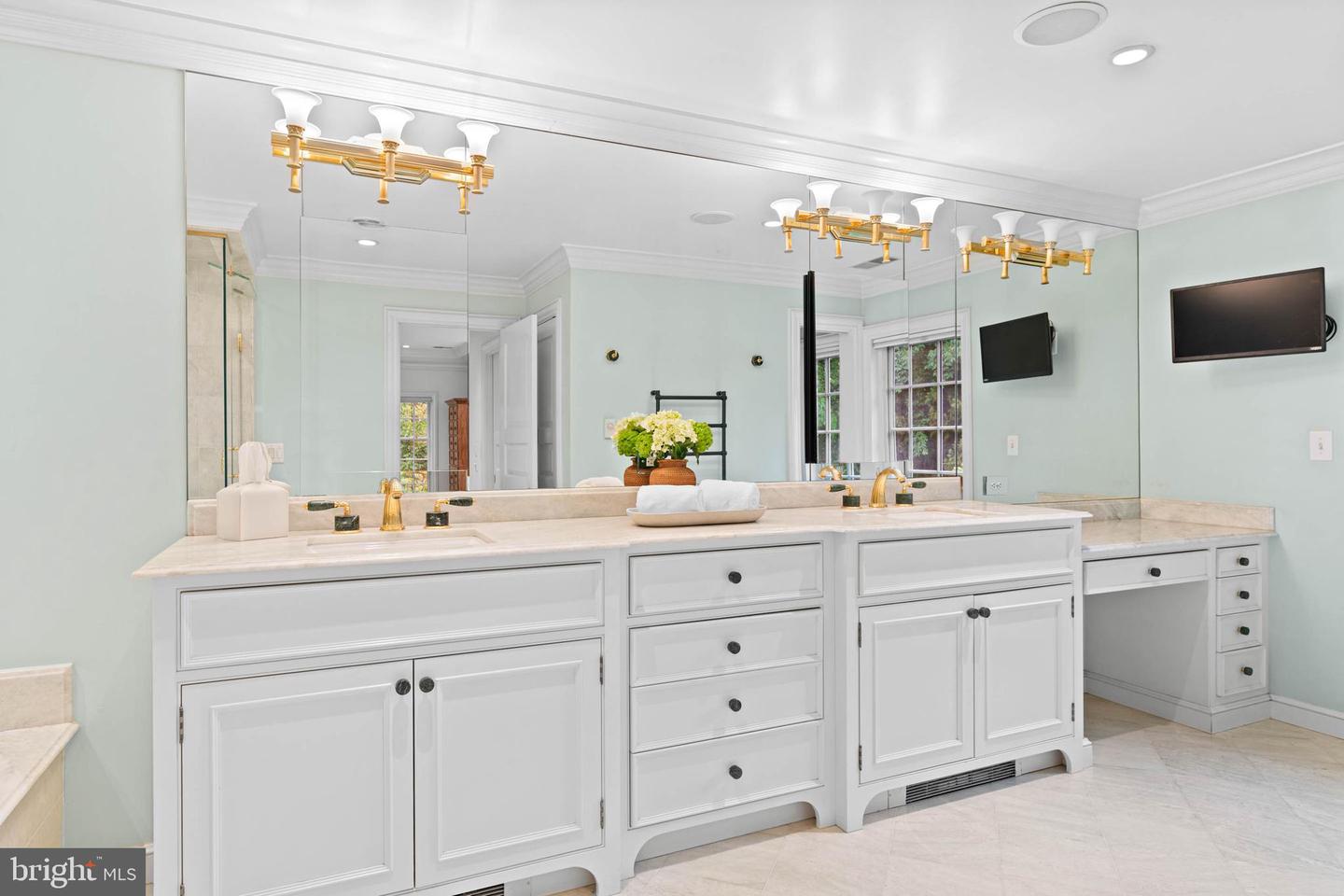 1333 Beaumont Dr